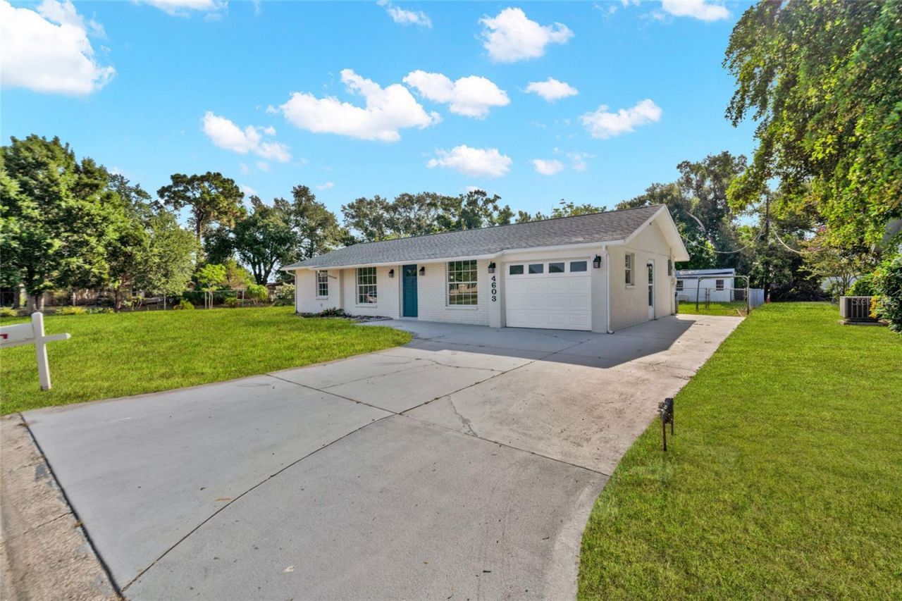 4603 Atlantic Avenue, Sarasota, FL 34233 Photo