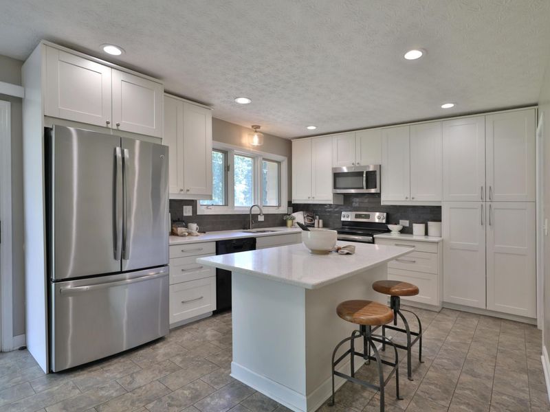 6666 Millbrae Road, Columbus, OH 43235 Photo 13