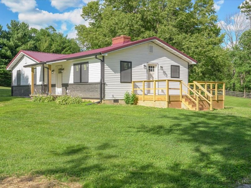 8796 US Rt 62, Liberty Township, OH 45133 Photo 2