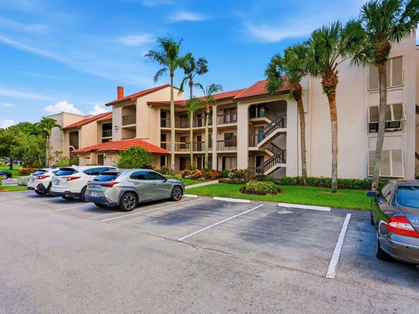 10110 Cedar Point Boulevard, Unit 206, Boynton Beach, FL 33437