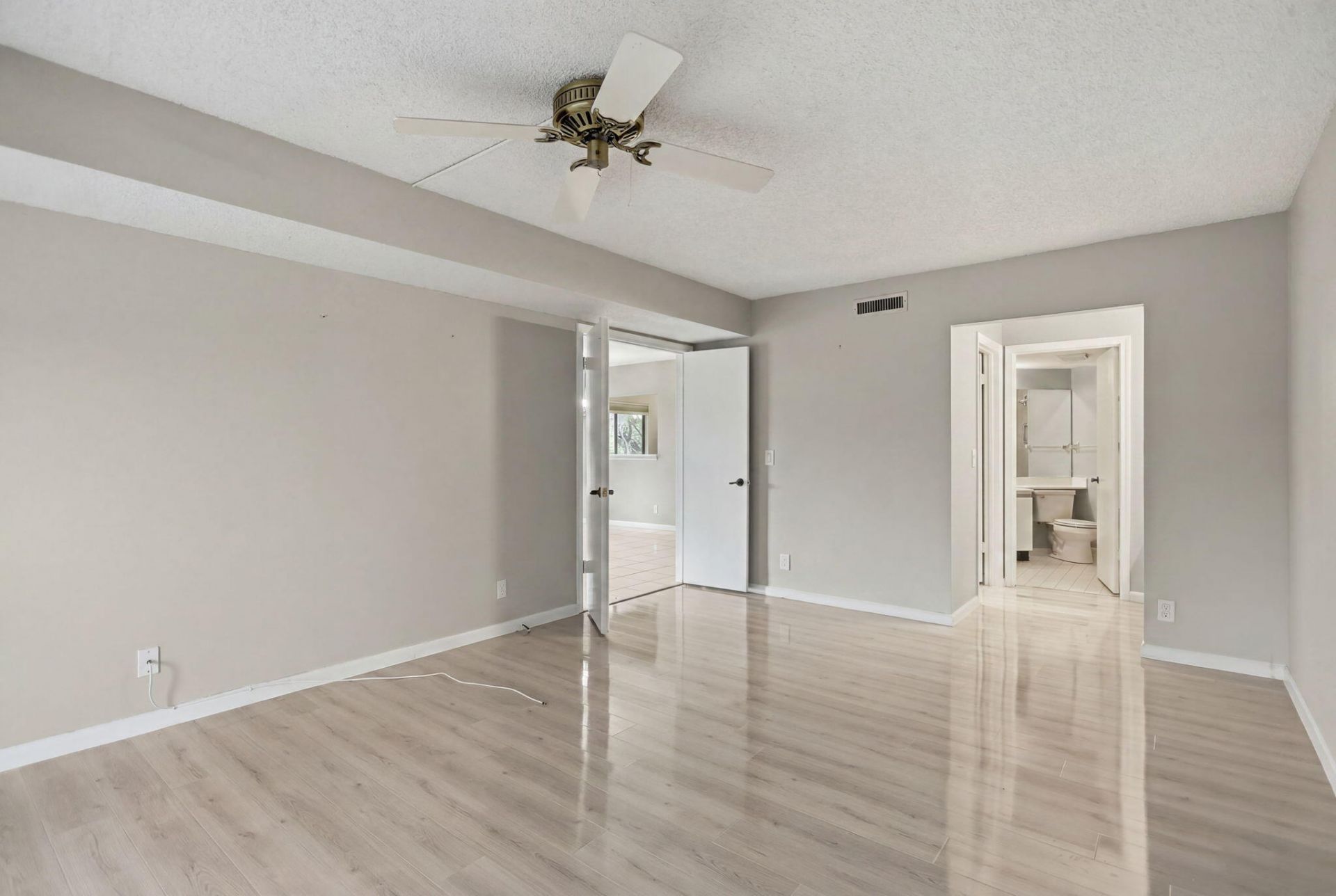 10110 Cedar Point Boulevard, Unit 206, Boynton Beach, FL 33437 Photo