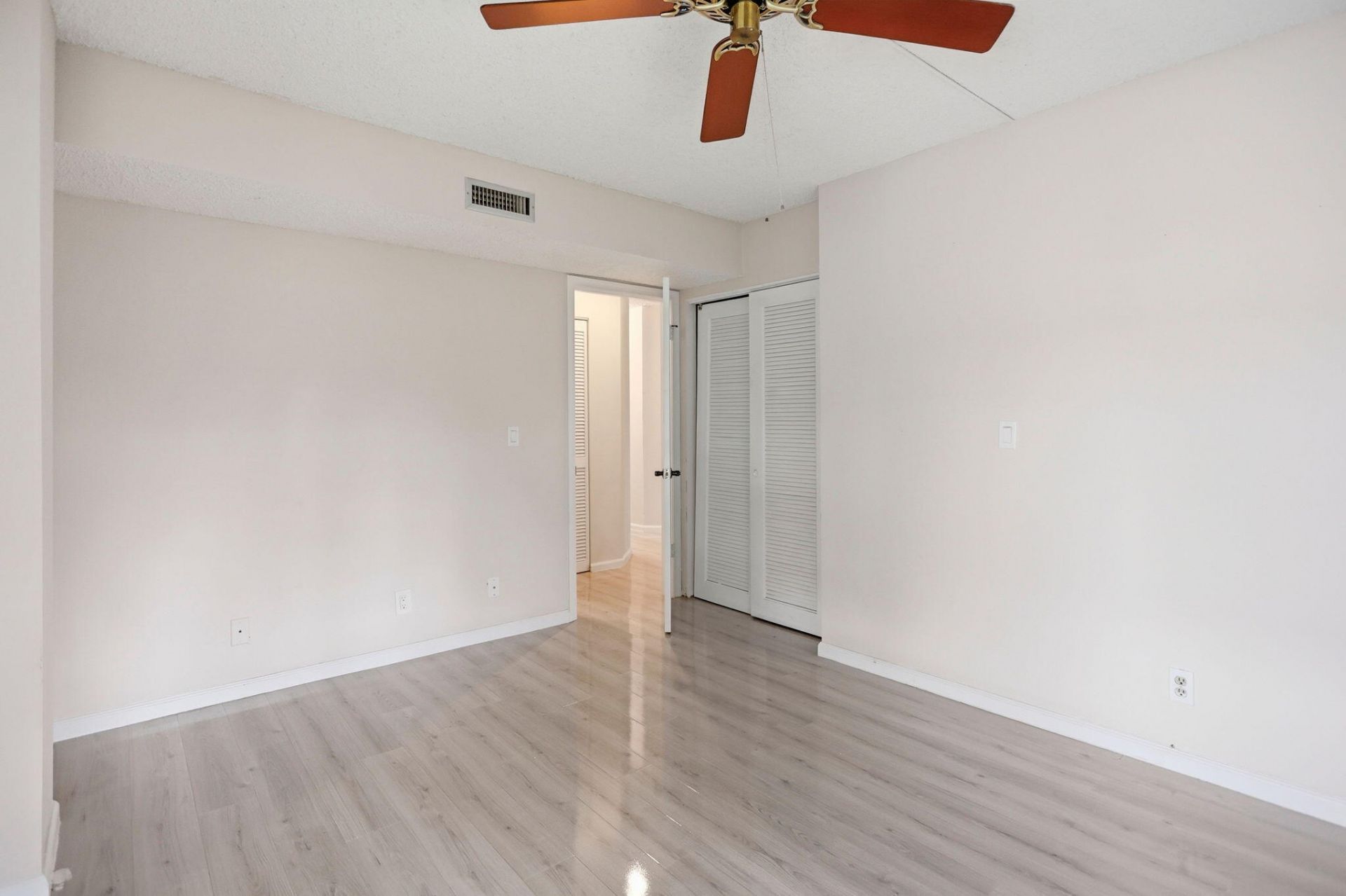10110 Cedar Point Boulevard, Unit 206, Boynton Beach, FL 33437 Photo