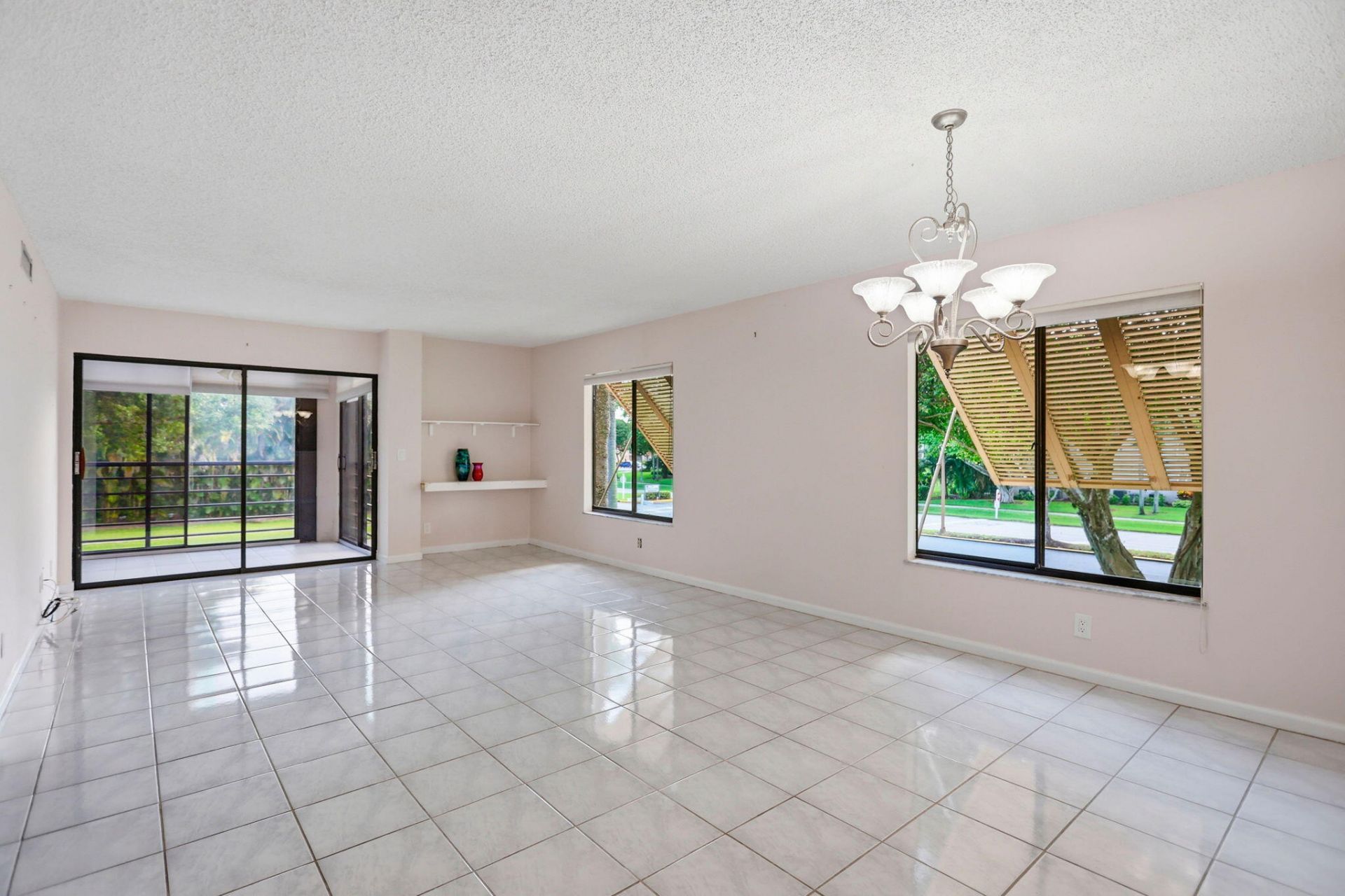 10110 Cedar Point Boulevard, Unit 206, Boynton Beach, FL 33437 Photo