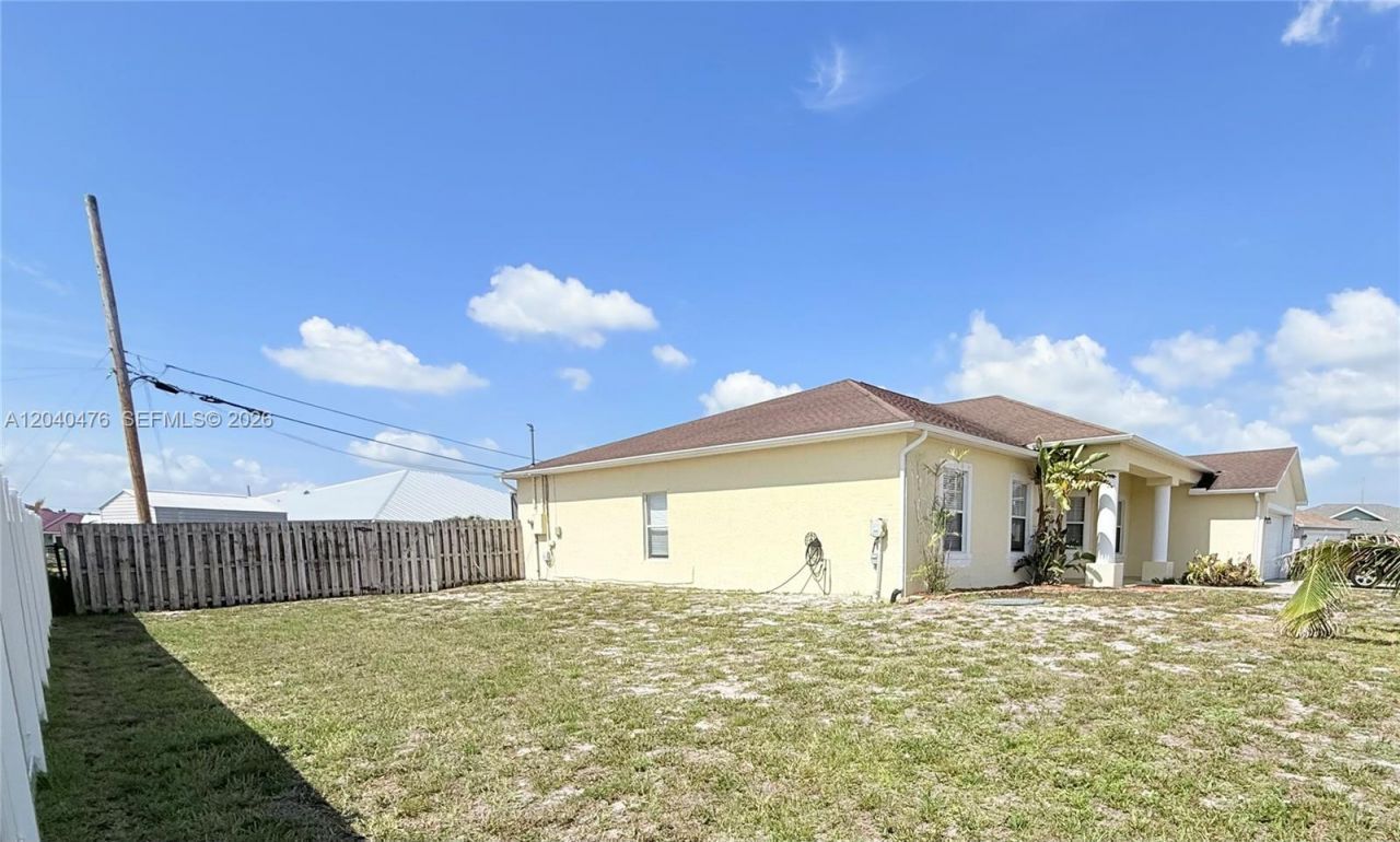 3762 SW Darby Ln, Port Saint Lucie, FL 34953 Photo