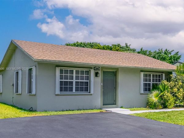 7006 NW 99th Way , Tamarac, FL 33321