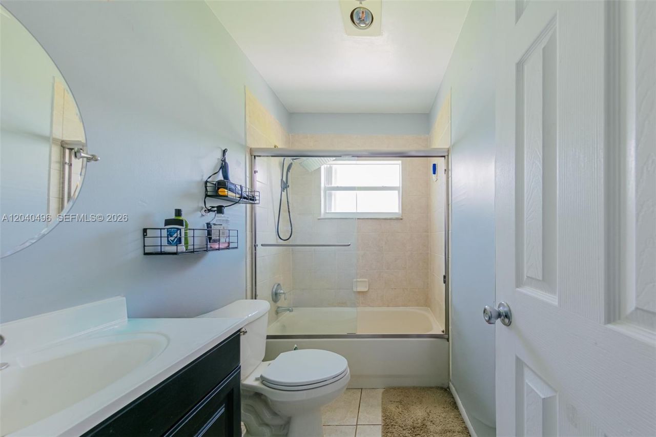 7006 NW 99th Way , Tamarac, FL 33321 Photo