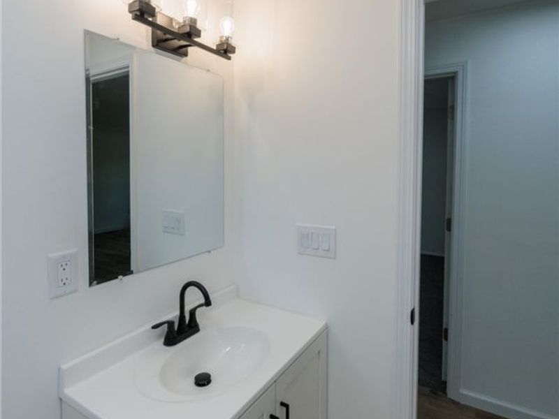 1730 W 20th Street, Lorain, OH 44052 Photo 28