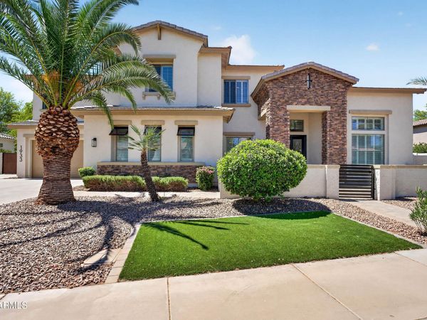 1933 E GEMINI Place, Chandler, AZ 85249