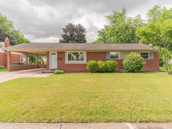 248 Nichols Drive, Saline, MI 48176