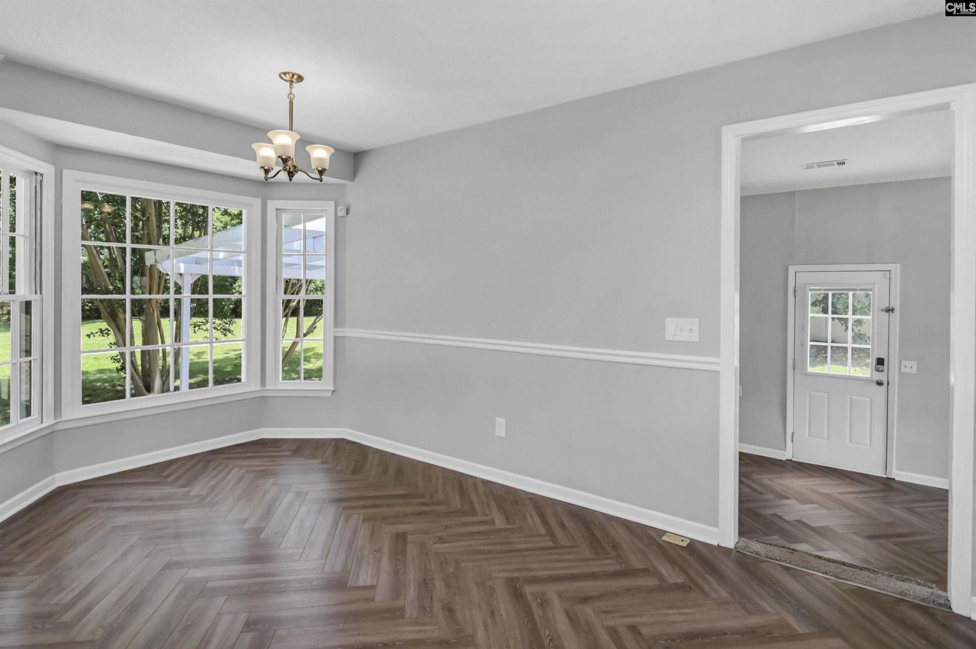 1030 Crosshill Lane Photo 10