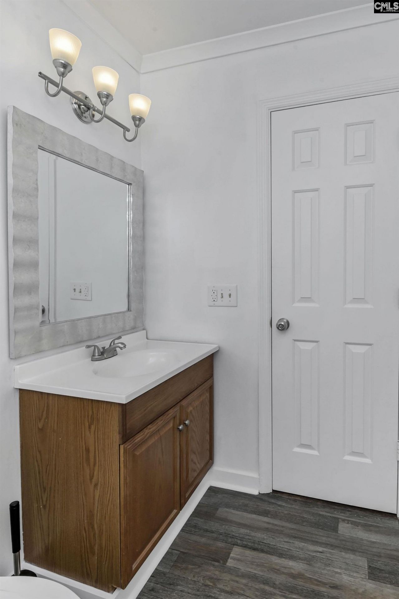 1030 Crosshill Lane Photo 19