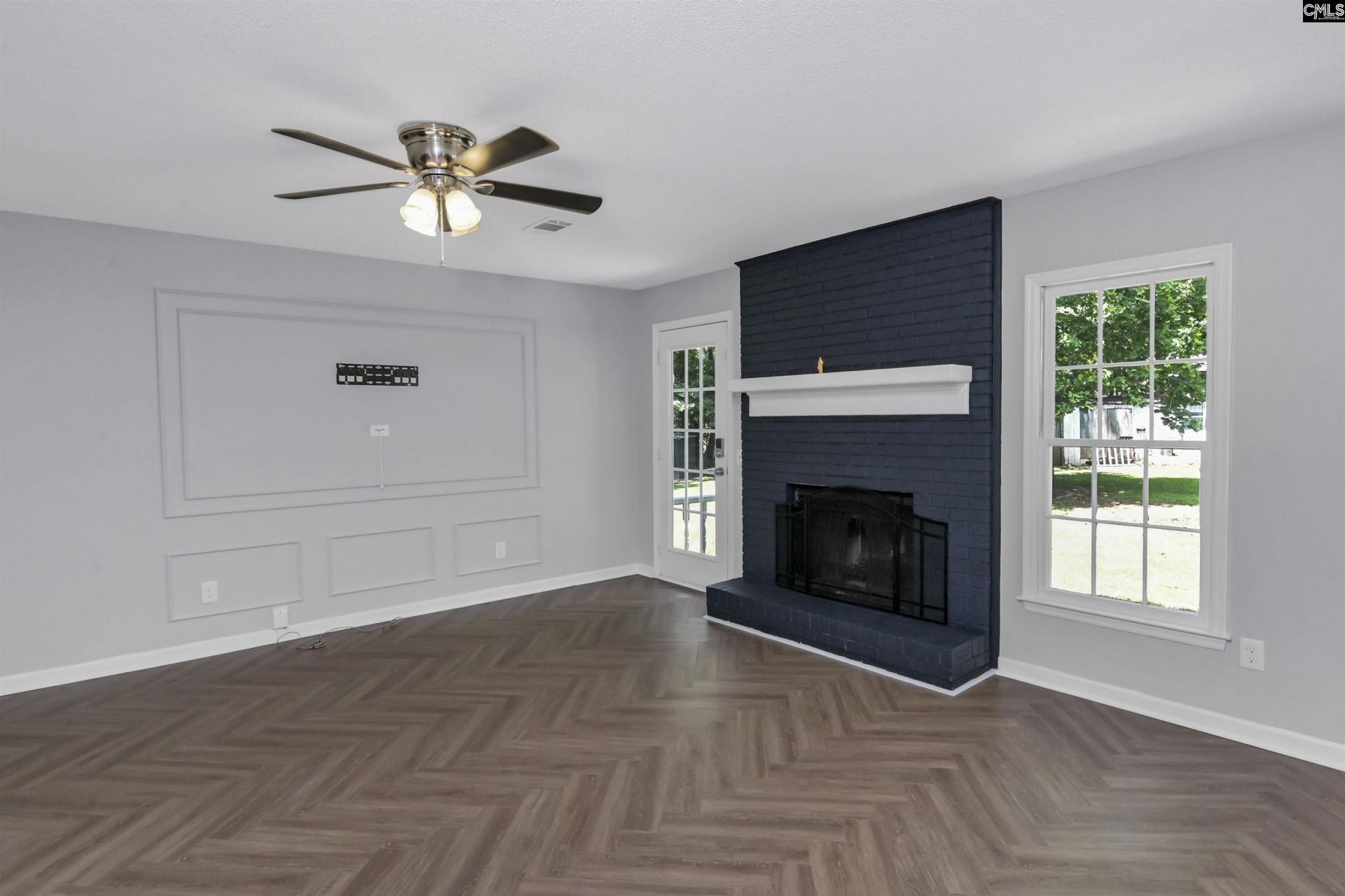 1030 Crosshill Lane Photo 6
