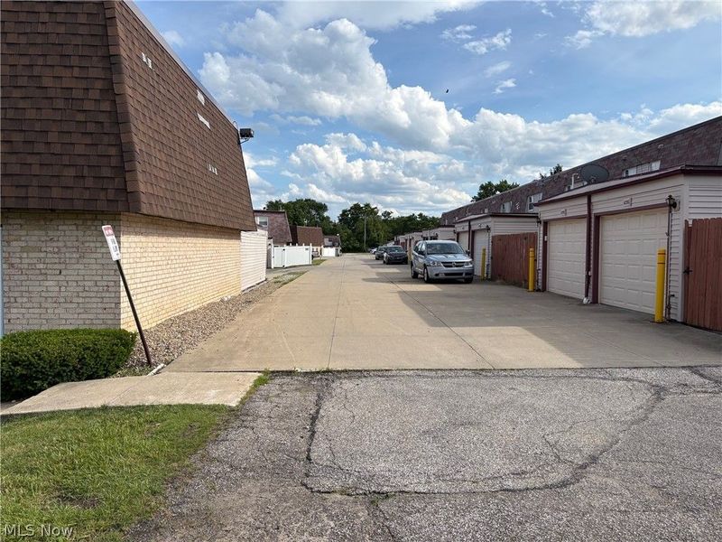 4245 Bennington Boulevard, Brunswick, OH 44212 Photo 46