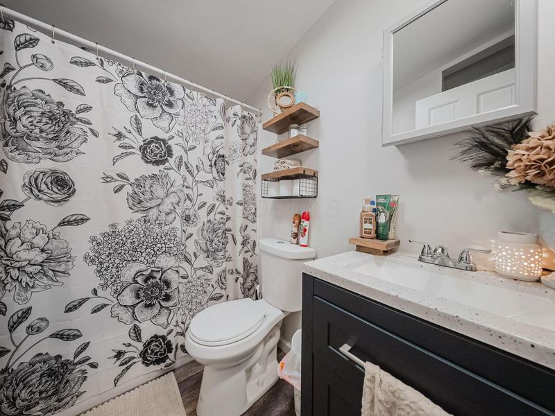 17 N East Street, New Holland, OH 43145 Photo 19