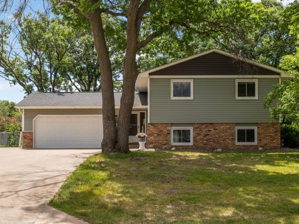 62 98th Lane NW, Coon Rapids, MN 55448