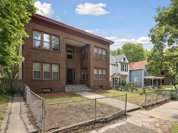 2621 2nd Avenue S, Minneapolis, MN 55408