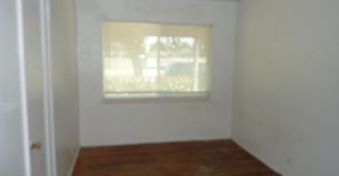 2817 W Alpine Ave, Stockton, CA 95204 Photo