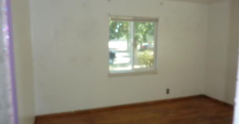 2817 W Alpine Ave, Stockton, CA 95204 Photo