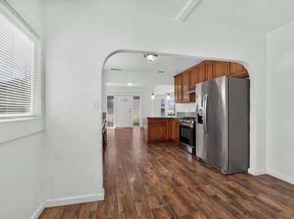 530 E G St, Oakdale, CA 95361 Photo
