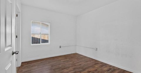 530 E G St, Oakdale, CA 95361 Photo