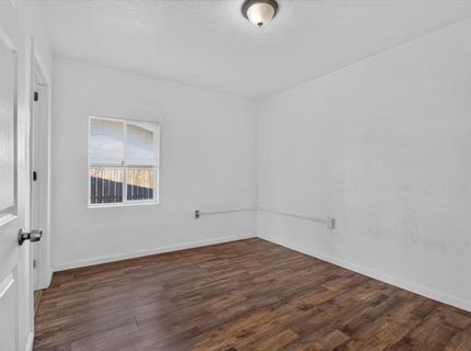 530 E G St, Oakdale, CA 95361 Photo