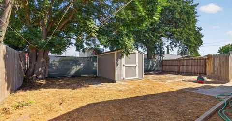 530 E G St, Oakdale, CA 95361 Photo