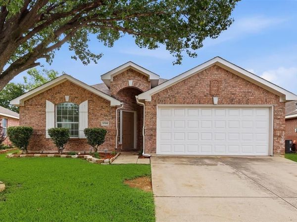 8500 Prairie Fire Drive, Fort Worth, TX 76131