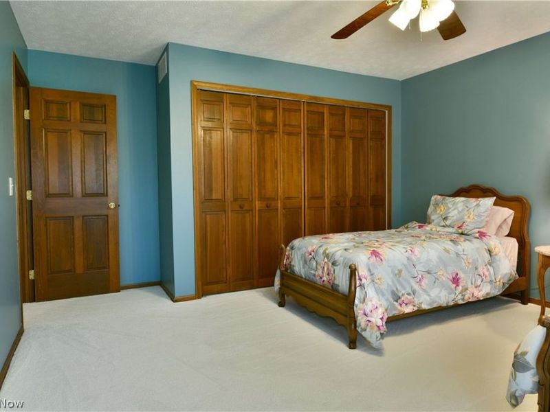 8930 Echo Lake Drive NE, Warren, OH 44484 Photo 35