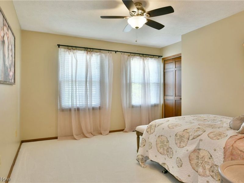8930 Echo Lake Drive NE, Warren, OH 44484 Photo 41