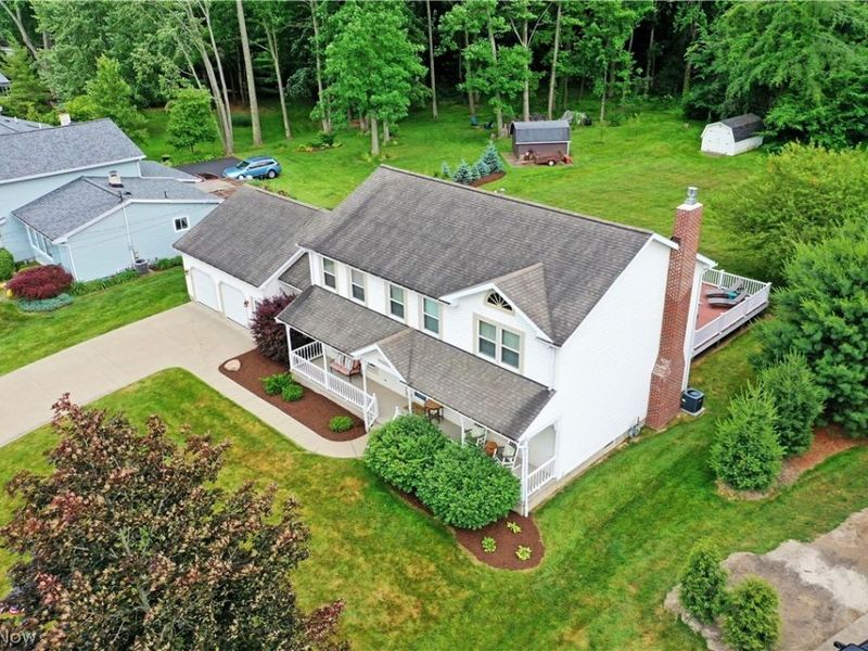 8930 Echo Lake Drive NE, Warren, OH 44484 Photo 5
