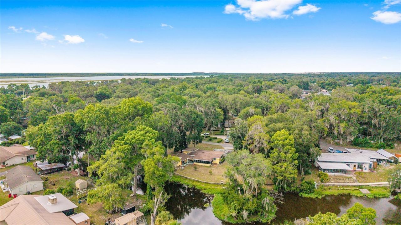 2345 Cr 453 , Lake Panasoffkee, FL 33538 Photo