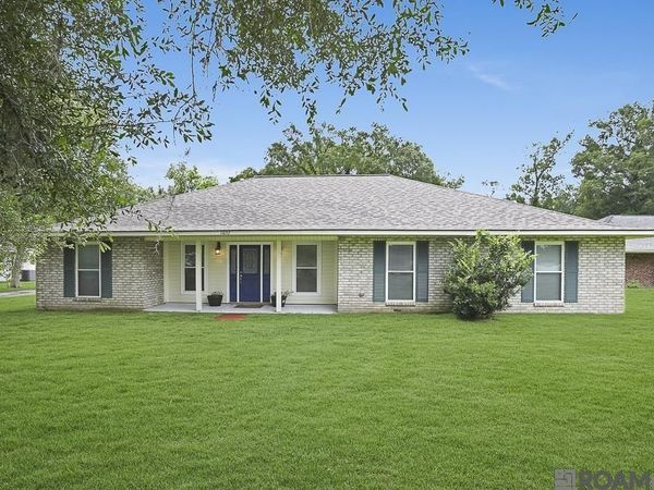 11052 Buxton Rd, St Amant, LA 70774