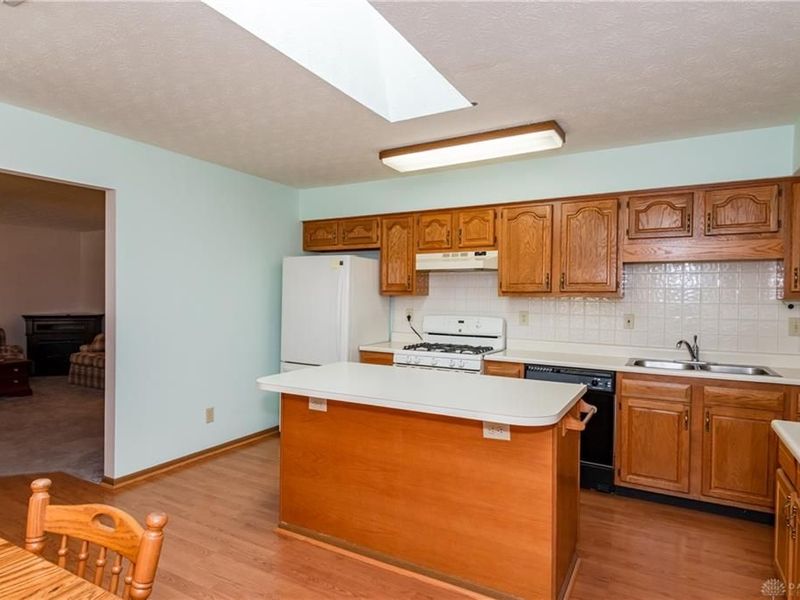 1830 Primrose Lane, Fairborn, OH 45324 Photo 14