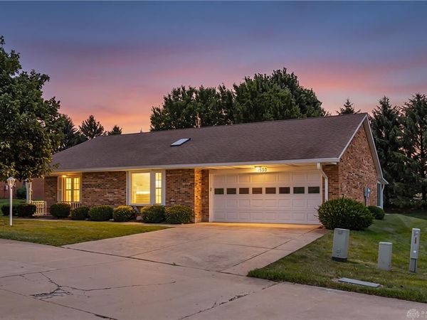 1830 Primrose Lane, Fairborn, OH 45324