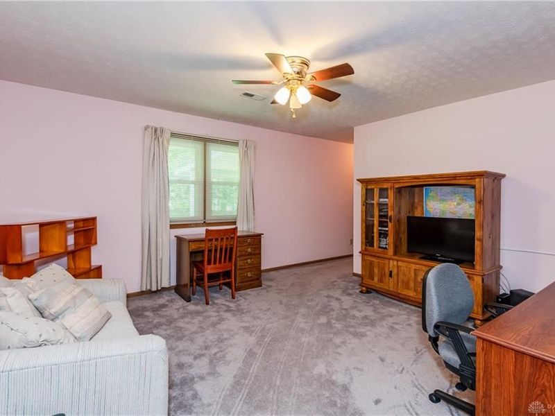 1830 Primrose Lane, Fairborn, OH 45324 Photo 22