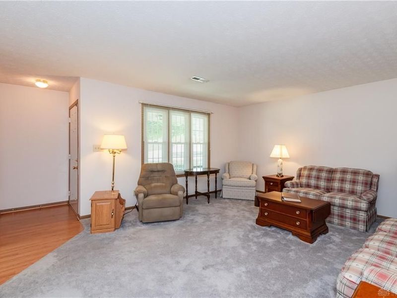 1830 Primrose Lane, Fairborn, OH 45324 Photo 6