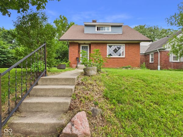 829 N Lesley Avenue , Indianapolis, IN 46219