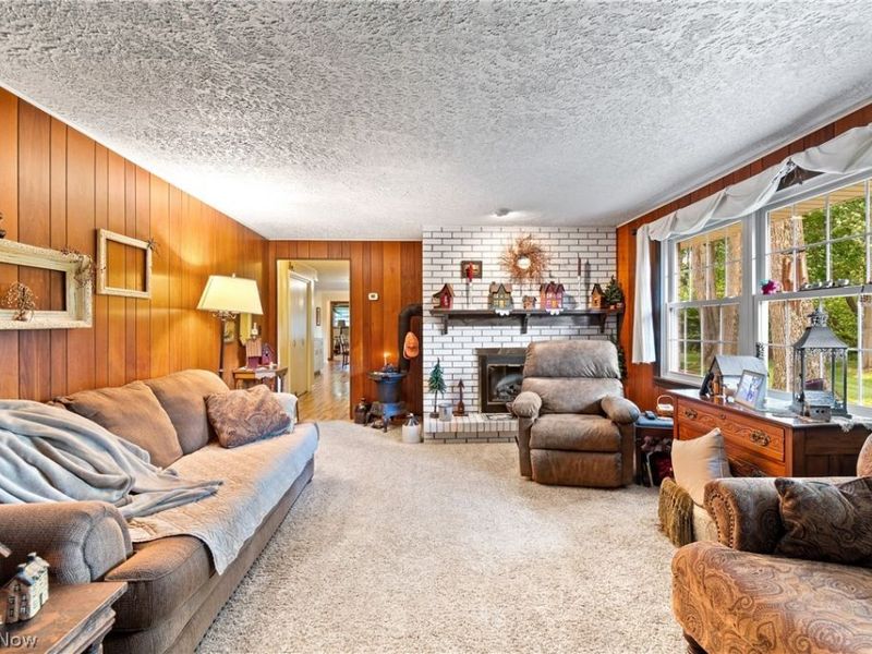 2560 Kenyon Avenue NW, Massillon, OH 44647 Photo 6