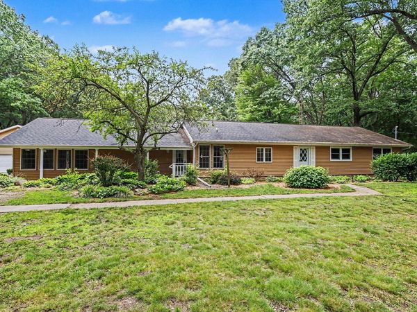 4912 N Drive S, East Leroy, MI 49051