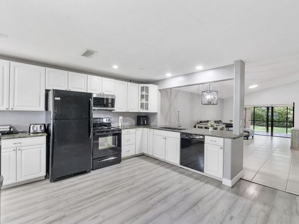 4148 Palm Forest Drive S, Delray Beach, FL 33445