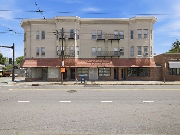 195 Concord Avenue, Unit 11, Cambridge, MA 02138