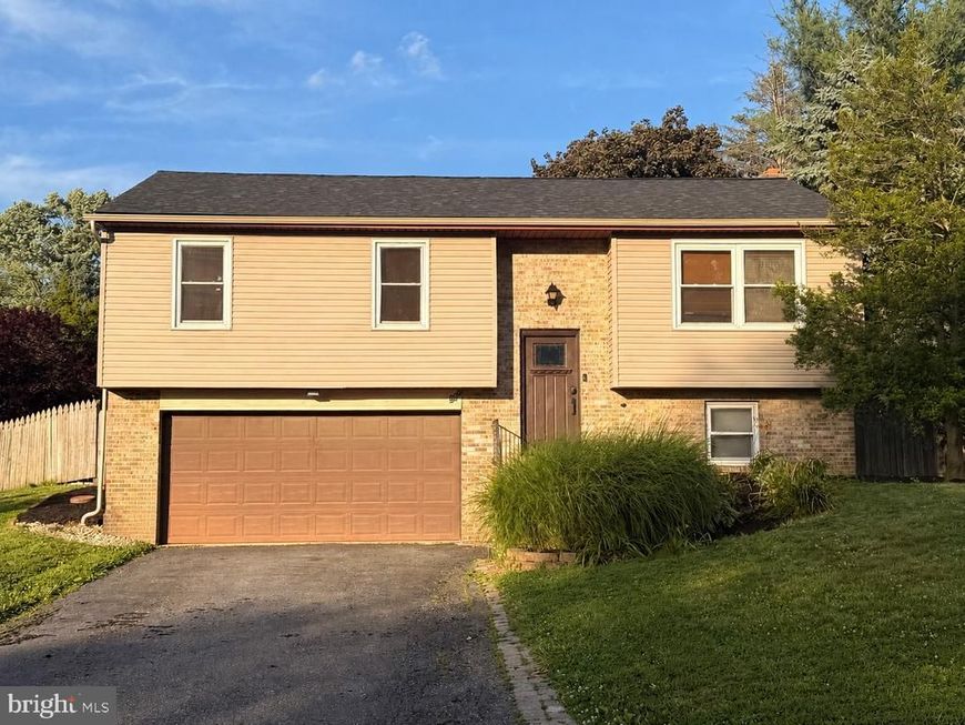 208 N Church Street , Mountville, PA 17554 Main Photo