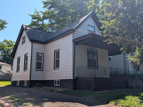 2728 Silverleaf Avenue, Silverton, OH 45212