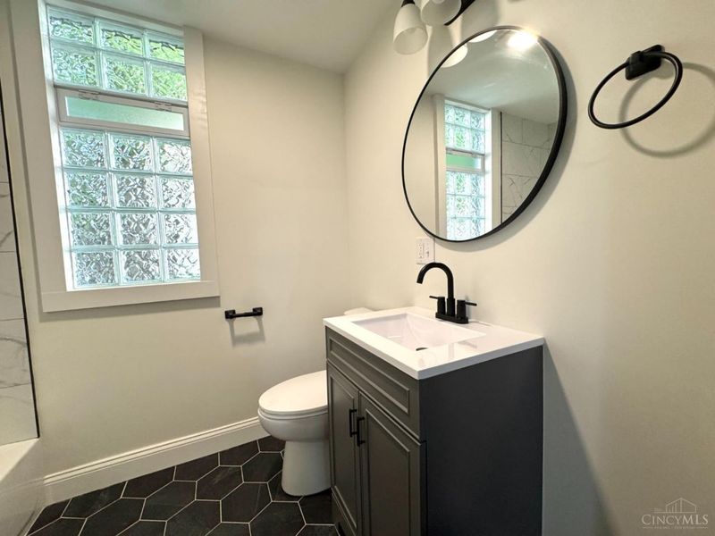 2728 Silverleaf Avenue, Cincinnati, OH 45212 Photo 10