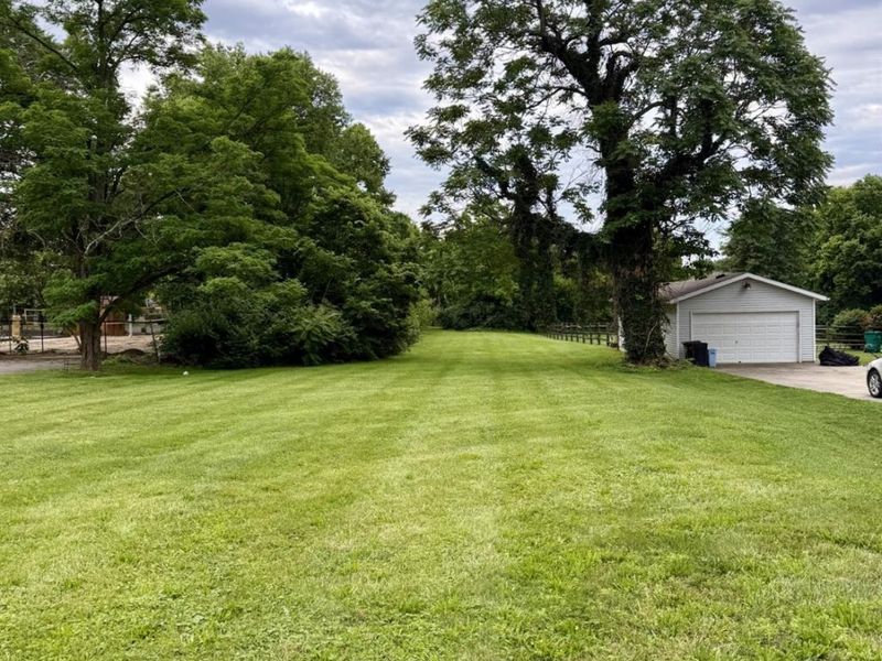 35 Sheffield Road, Woodlawn, OH 45240 Photo 2