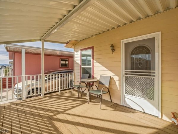 881 Montecito Drive, Pahrump, NV 89048