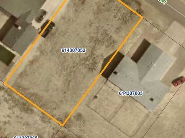 258 W Acorn Dr, Pueblo West, CO 81007