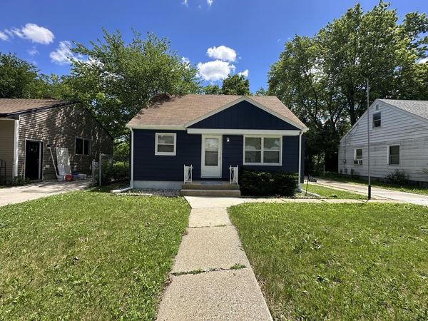 4940 N 64th STREET, Milwaukee, WI 53218
