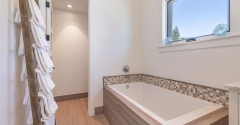 8308 North Lake Blvd, Kings Beach, CA 96143 Photo
