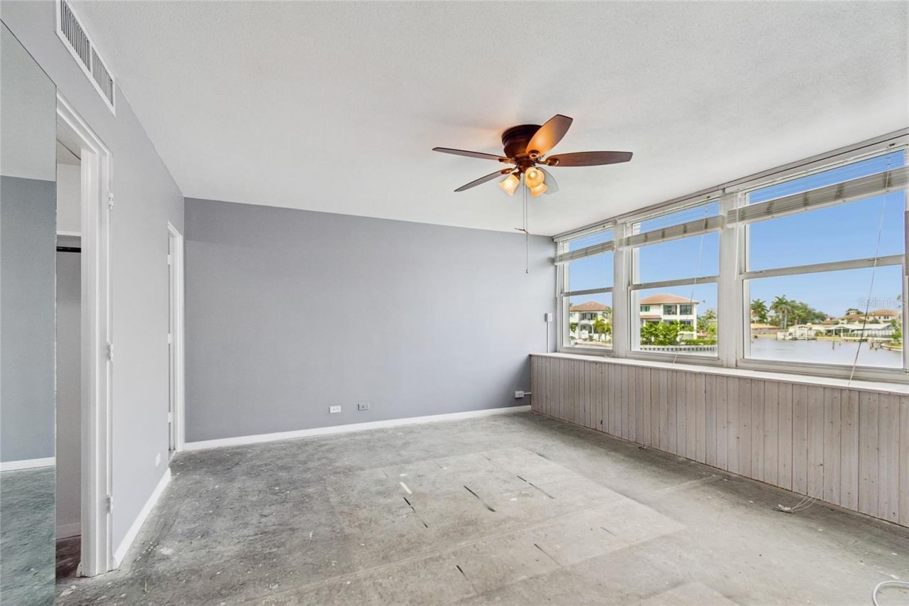 1365 N Snell Isle Boulevard Ne, Unit 2E, Saint Petersburg, FL 33704 Photo